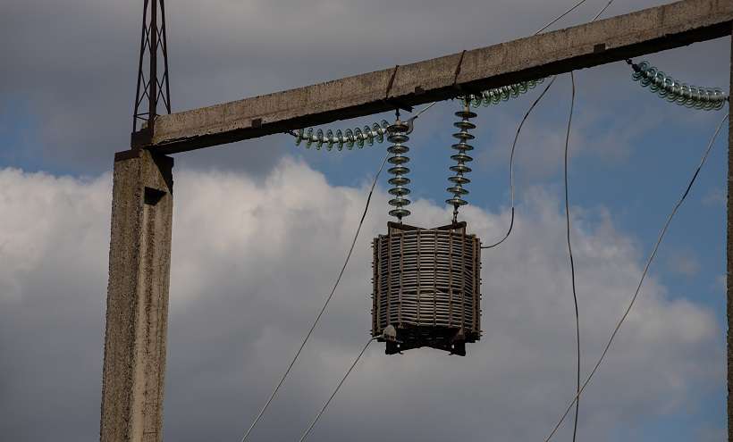 Differences Between CT and Non-CT Transformers: Functions & How They Work